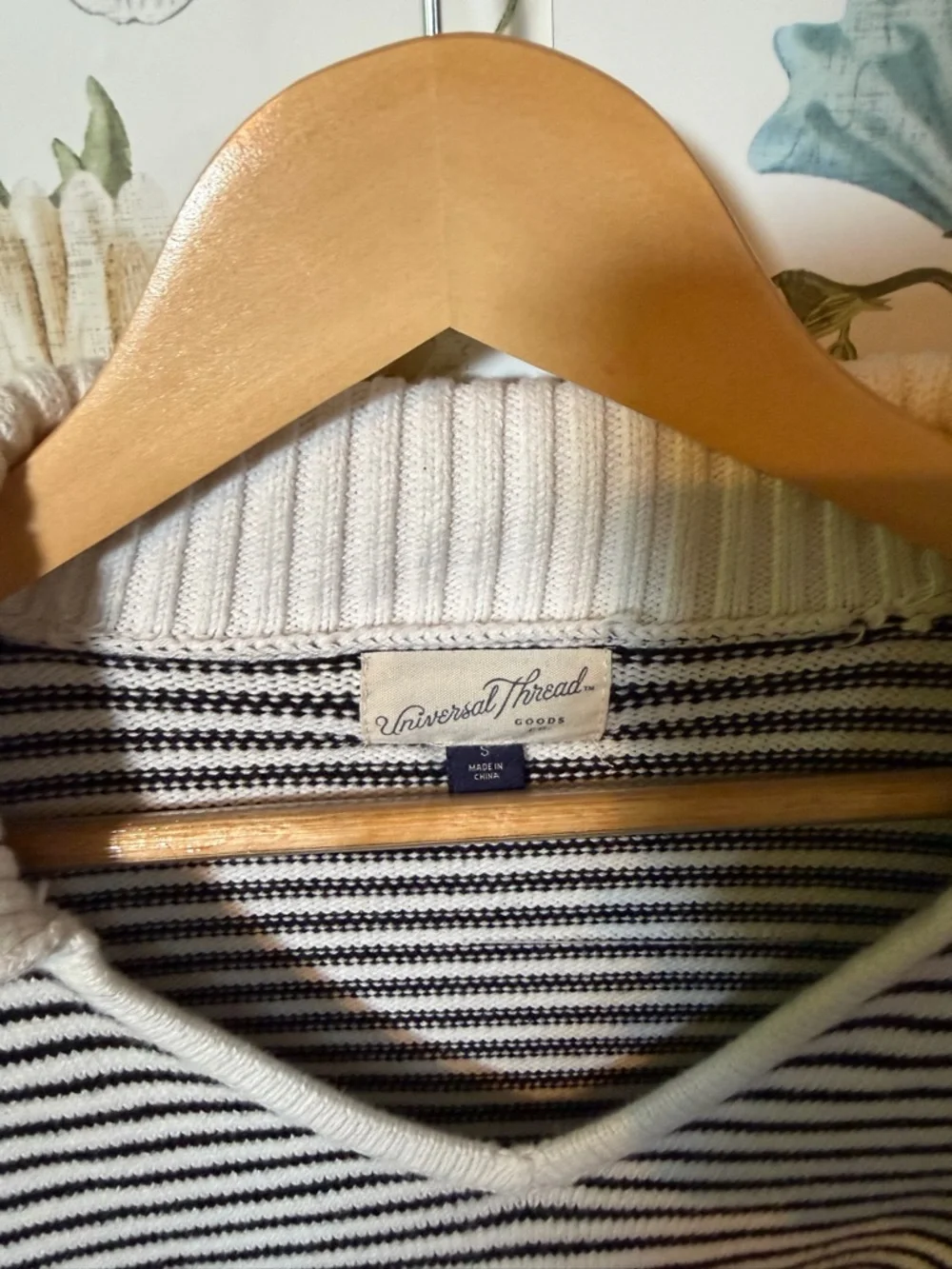 Women’s Black & White Striped V-Neck Sweater – Size S